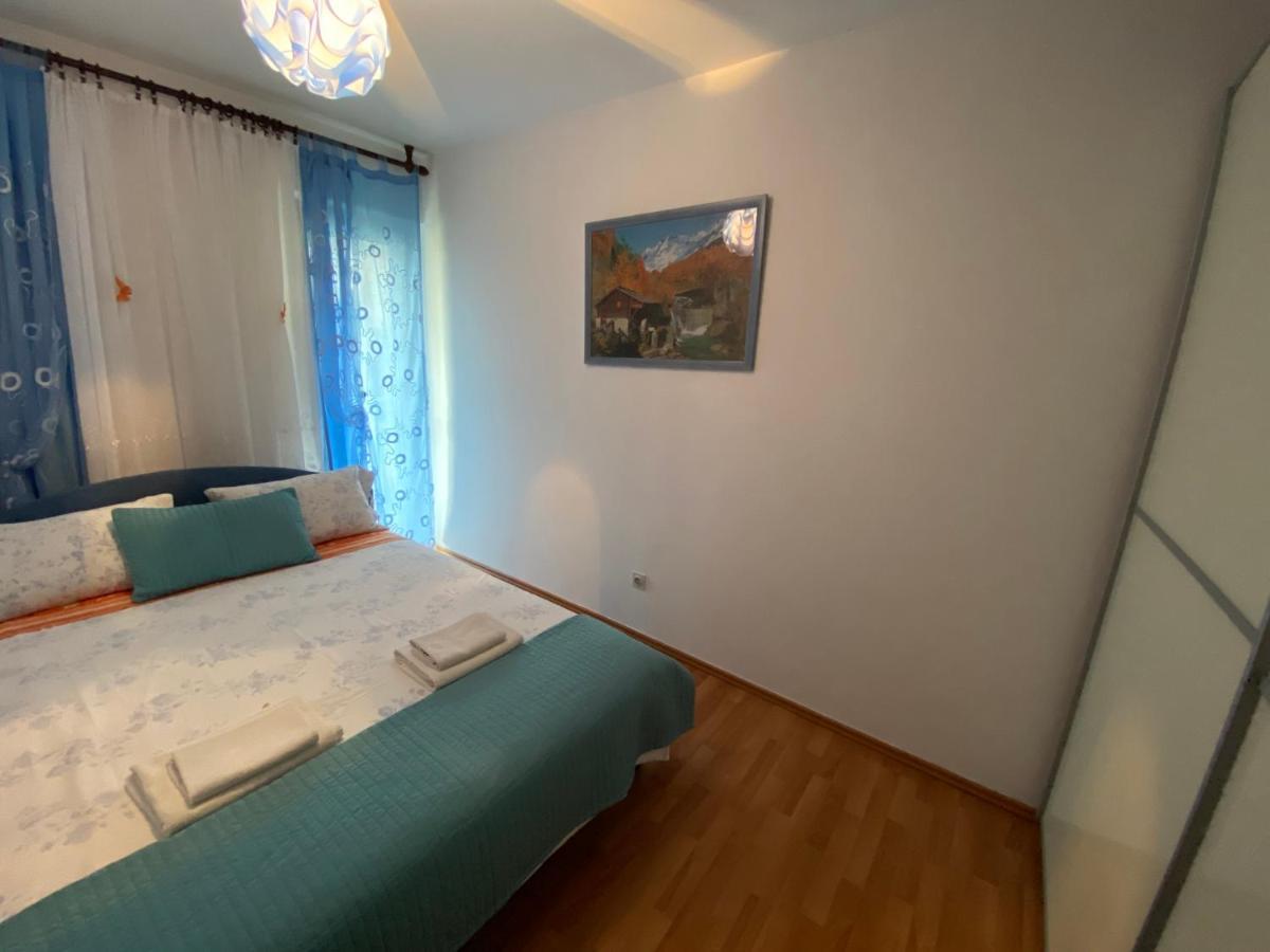 Pantos Apartment Пореч Екстериор снимка