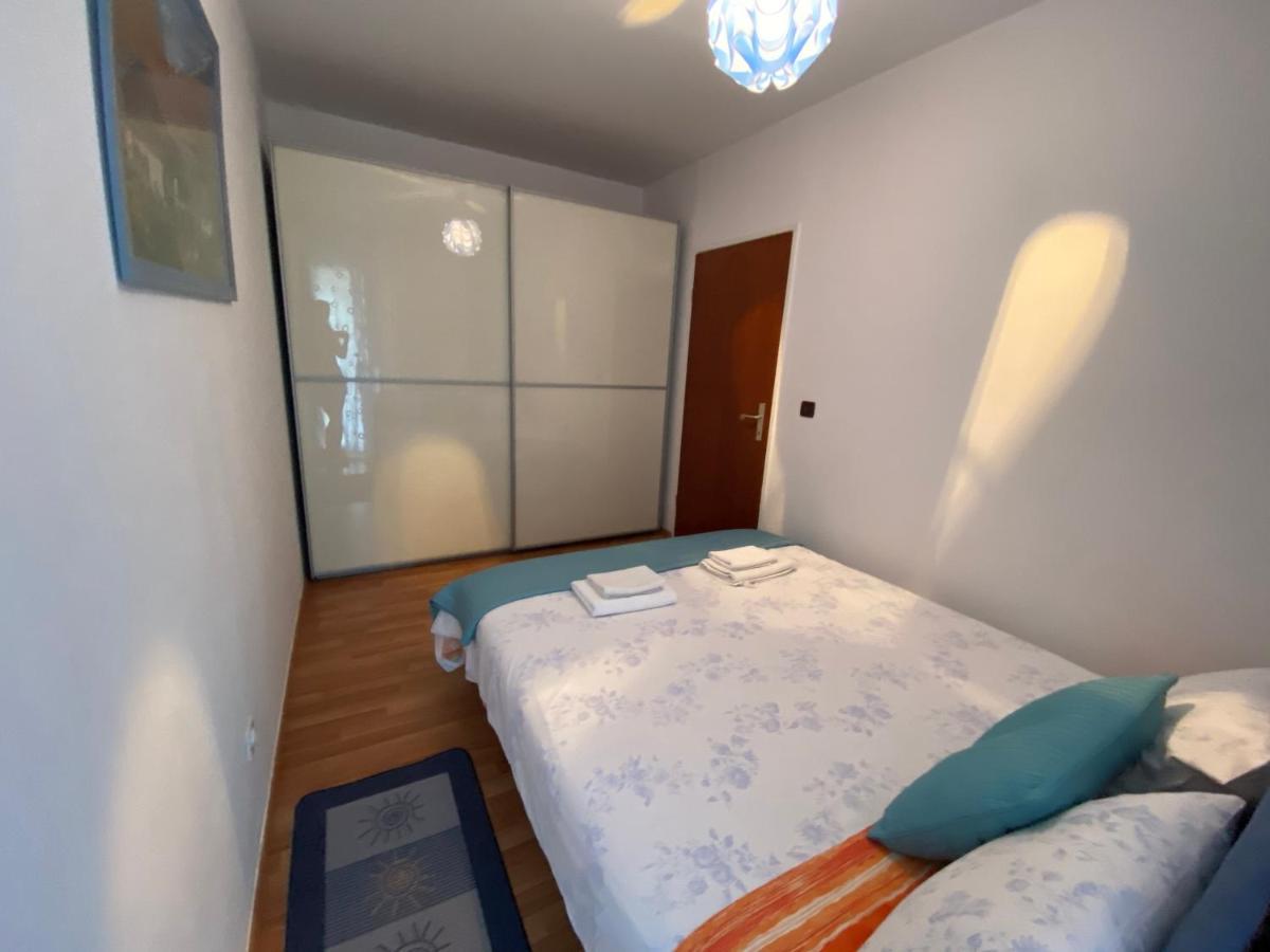 Pantos Apartment Пореч Екстериор снимка