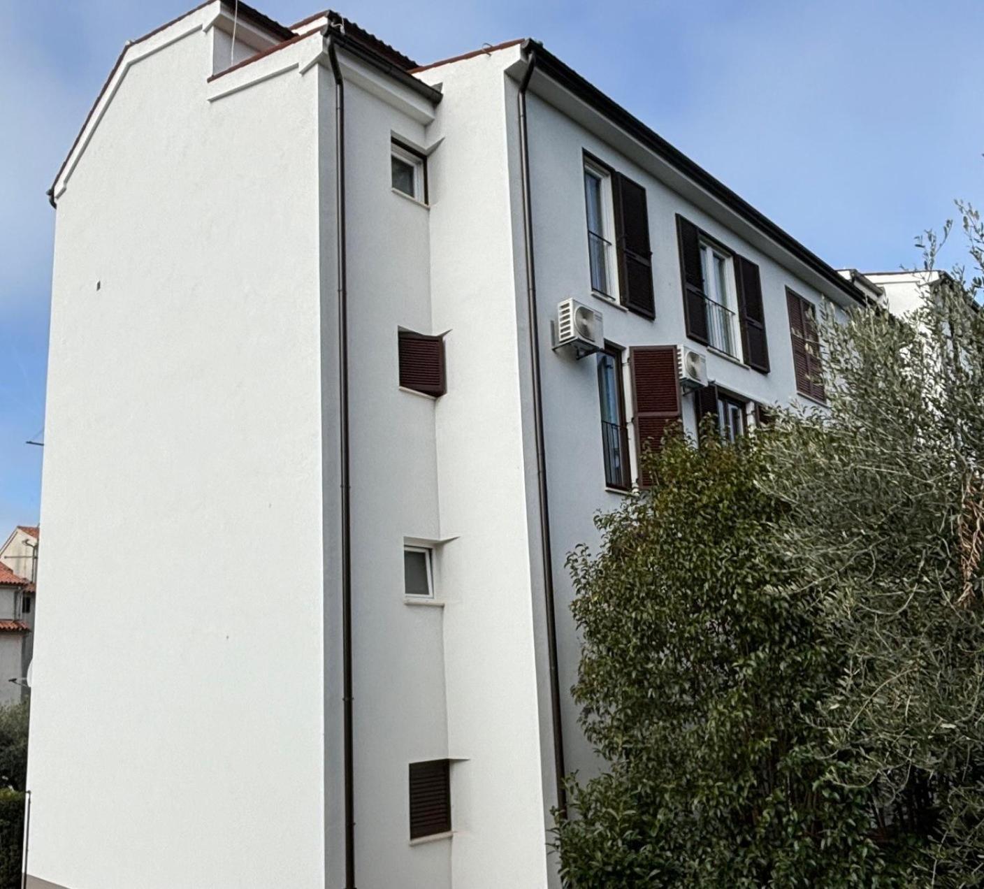 Pantos Apartment Пореч Екстериор снимка