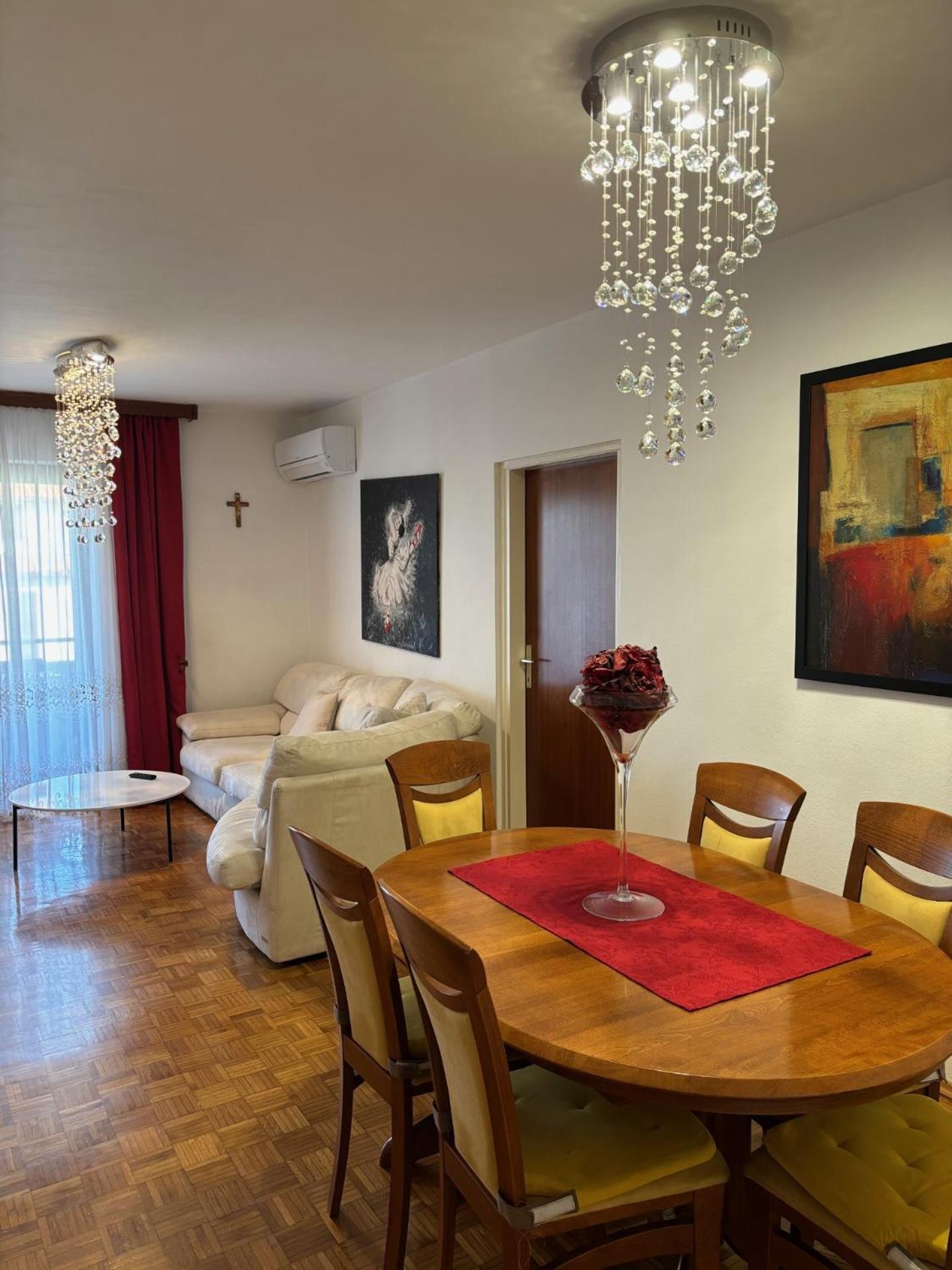 Pantos Apartment Пореч Екстериор снимка