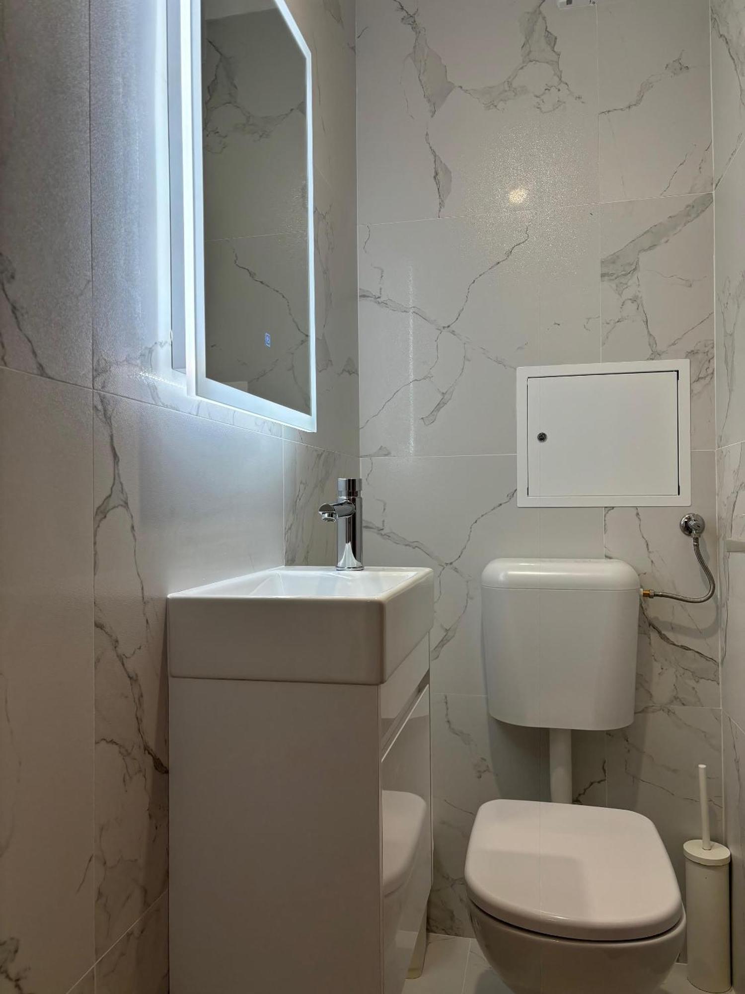 Pantos Apartment Пореч Екстериор снимка